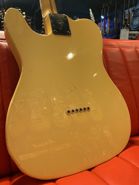 本日入荷のUsed Fender Guitar『1977年製 Telecaster Blonde