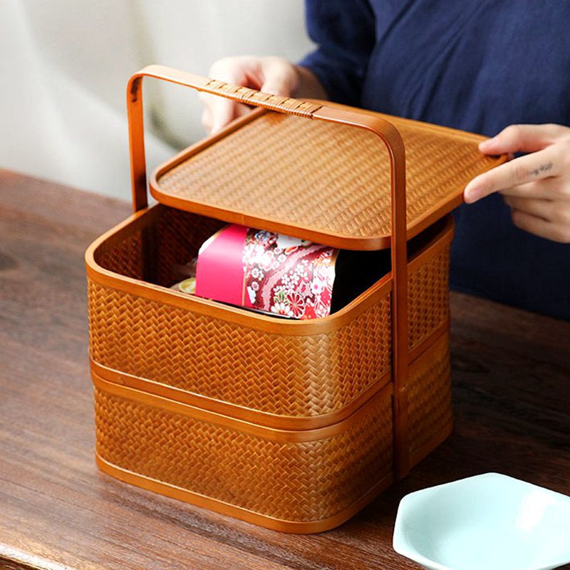 自然素材にこだわったかご 竹 かご ハンドル付き 二段 重箱 四角 漆