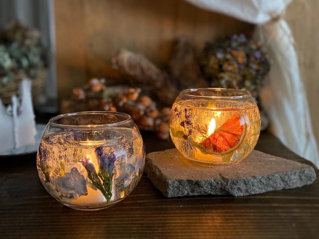 キャンドルホルダー作り (精油ブレンドのアロマティーライトキャンドル