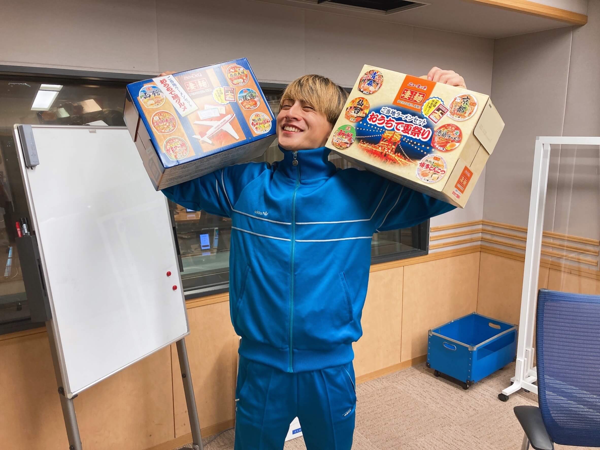 GENERATIONS白濱亜嵐、29歳の誕生日にプレゼントのラーメンセットで