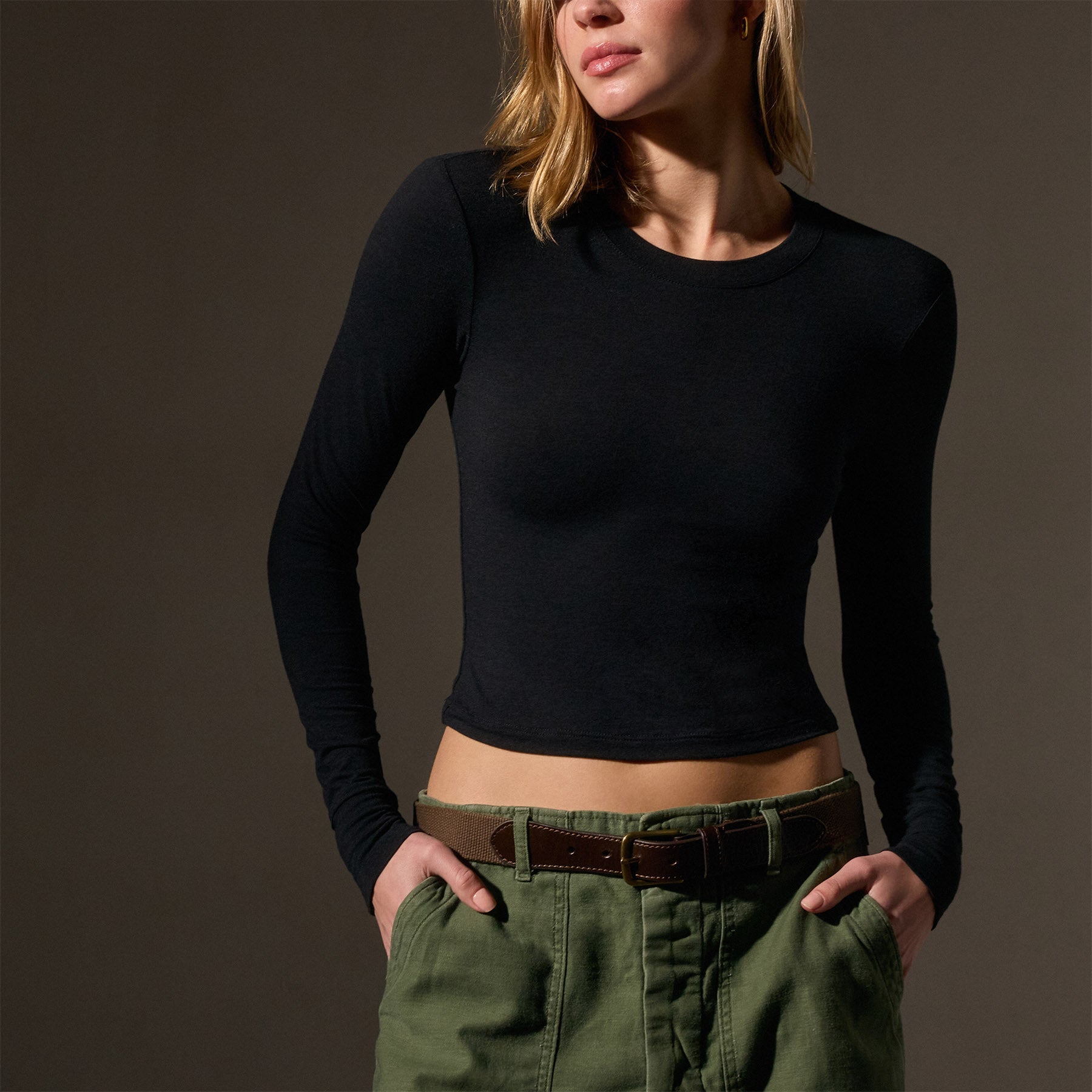 Long Sleeve Cropped Tee - Black | James Perse Los Angeles