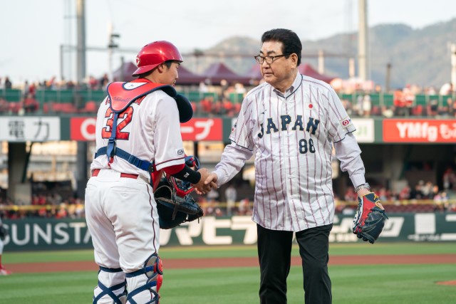 本日4月15日（火）は侍ジャパンDAY 山本浩二さんによる始球式も実施
