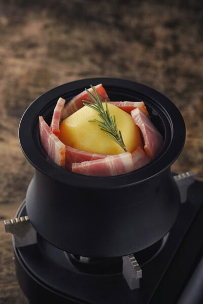 ANAORI CARBON COCOTTE “RINGO” - 注目のデザイナー - デザイン情報