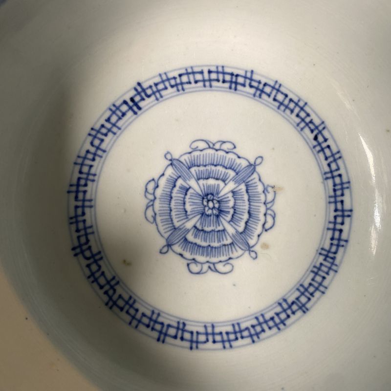 OUTLET】伊万里焼 染付 鉢 - ジャパニーズアンティークショップ【結和