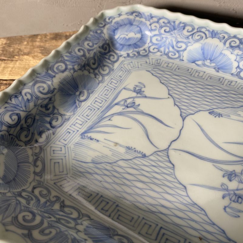 伊万里焼 染付 角皿 大皿 植物 - ジャパニーズアンティークショップ