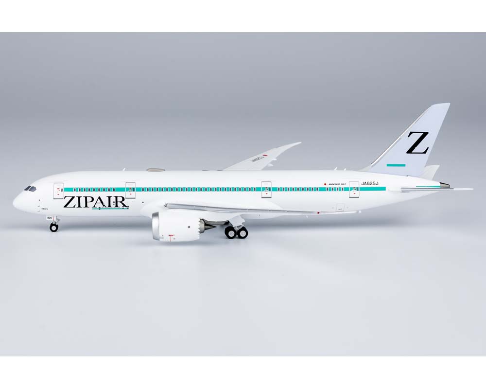 www.JetCollector.com: Zipair B787-8 old colors( with 