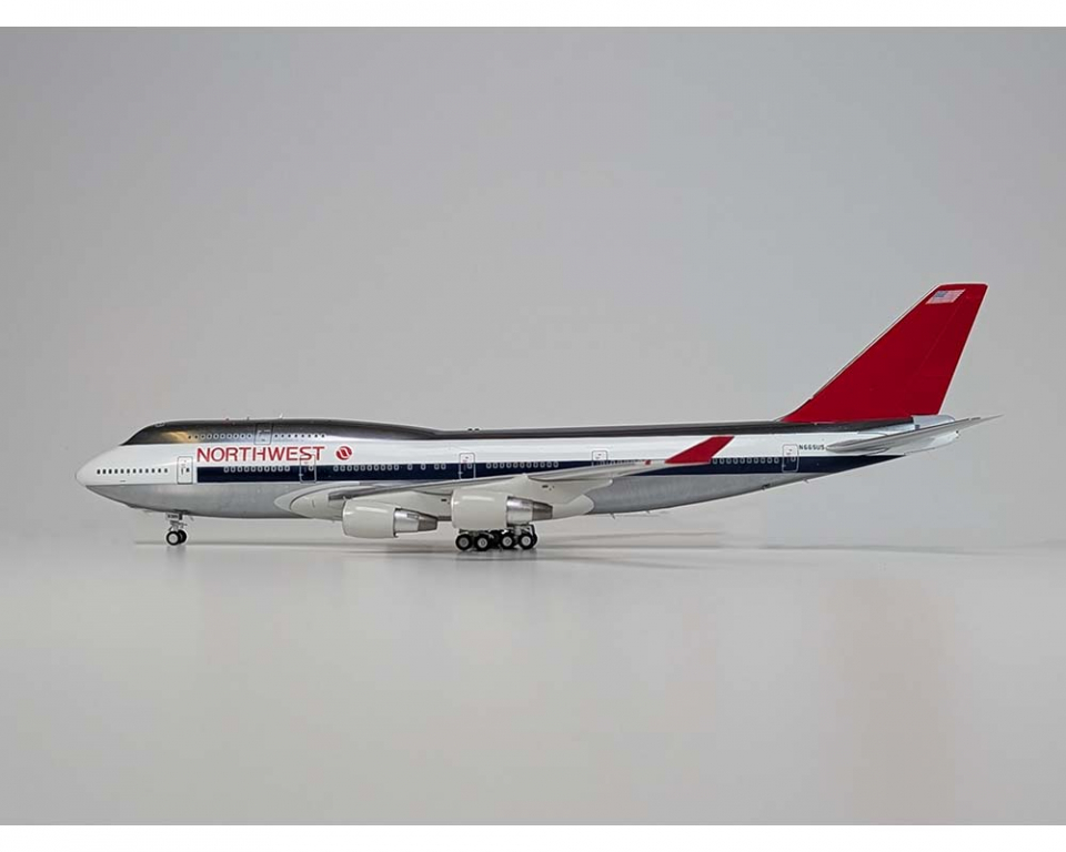 www.JetCollector.com: Northwest B747-400 w/stand N665US 1:200
