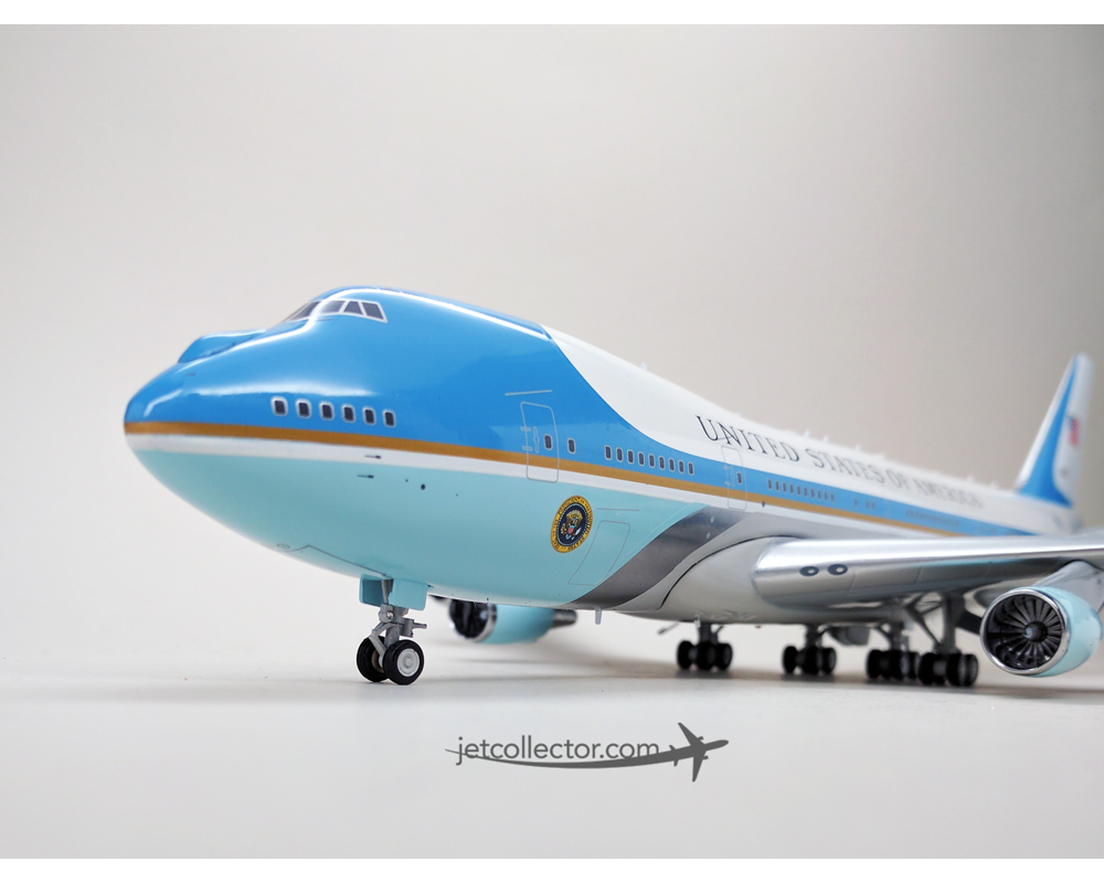 www.JetCollector.com: USAF Air Force One B747-200 VC-25A Tail