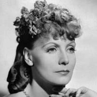 ソフィア・ローレン(2) 俳優のチャールトン・ヘス…：麗しの大女優