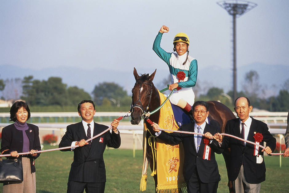 メジロドーベル｜3分でわかった気になる名馬 JRA