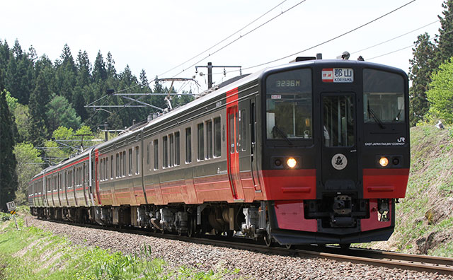 走るカフェフルーティアふくしまでは、美味しいスイーツを楽しみながら