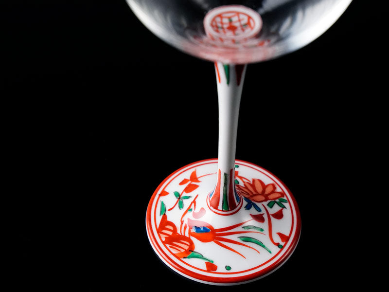 プレゼントに最適！高級有田焼ワイングラス 色絵万歴図