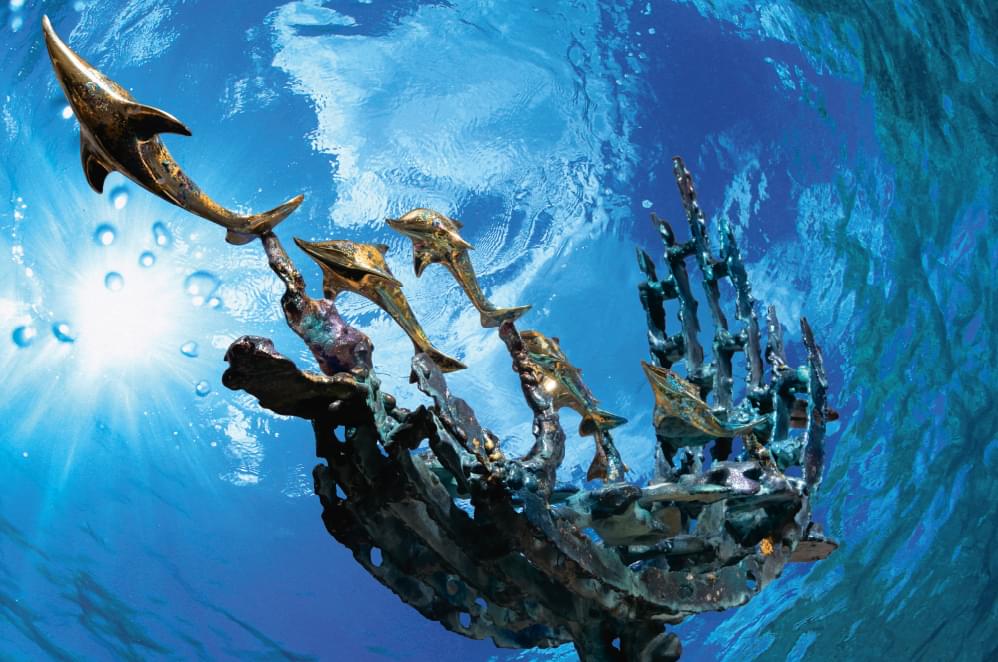 宮田 亮平 | 2022年カレンダー掲載作家 | METAL HAMMERING（鍛金）とは