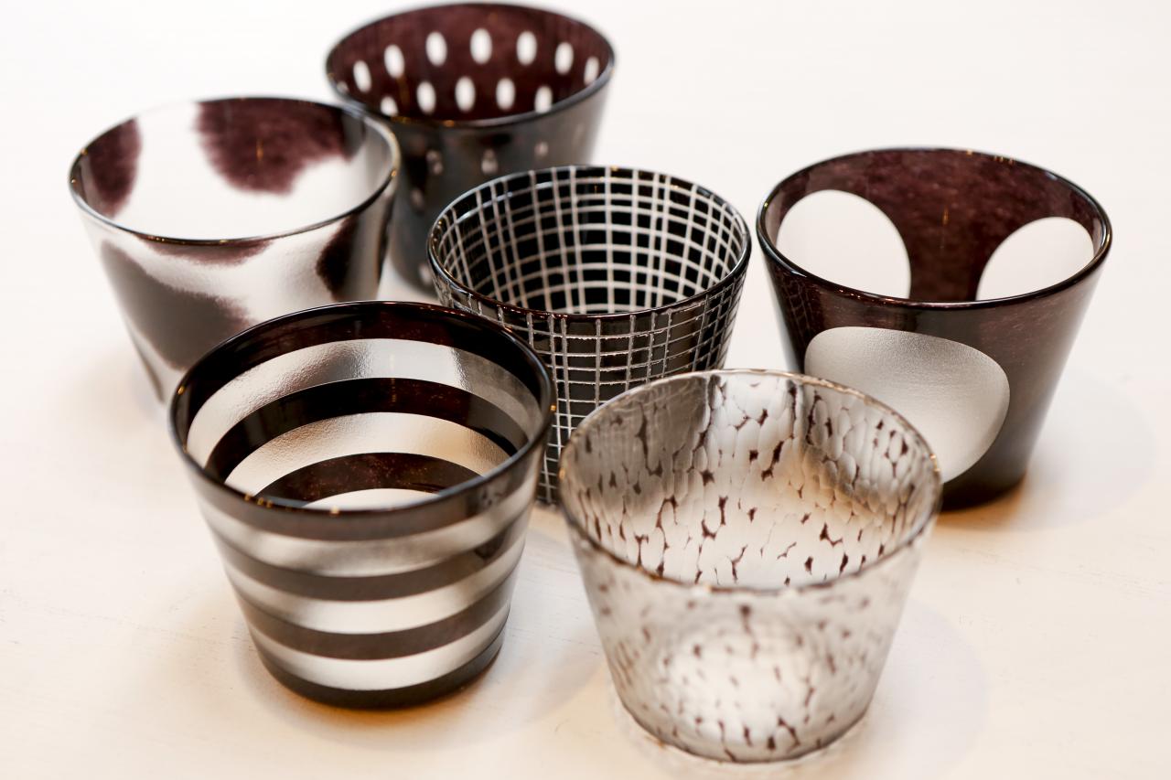 伝統工芸が受け継がれる古都で、アートを経てたどりついたガラスの器