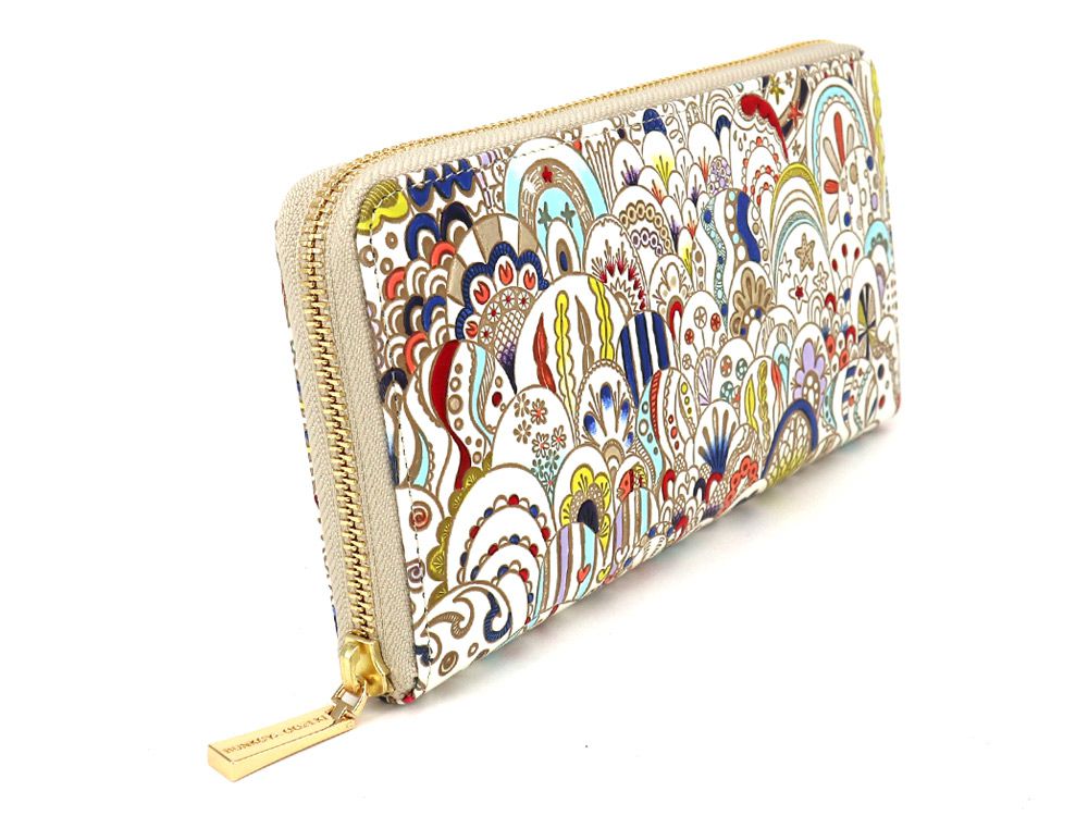 予約限定柄】貝がらの夢 ぐるっとファスナーの長財布［t］