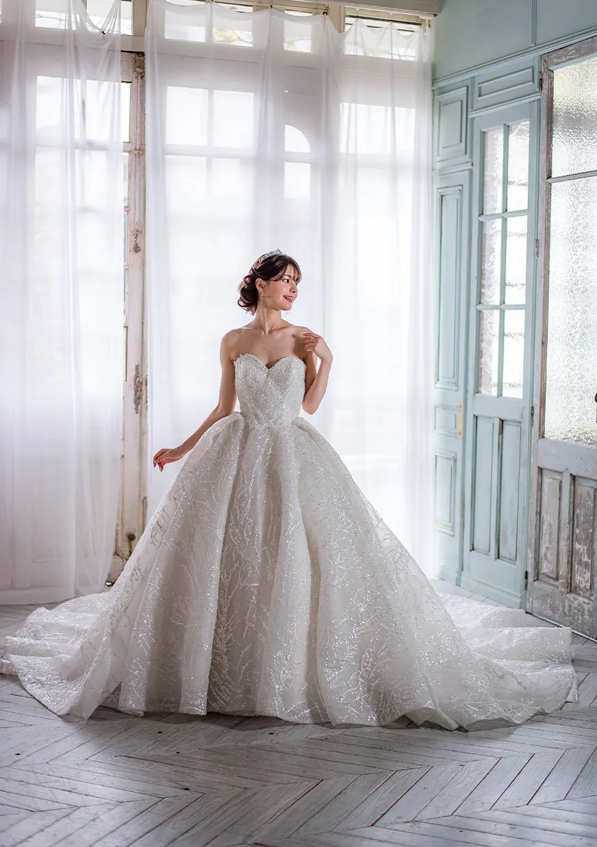 ドレス 衣装｜オーシャンビューチャペル（東京 浜松町）