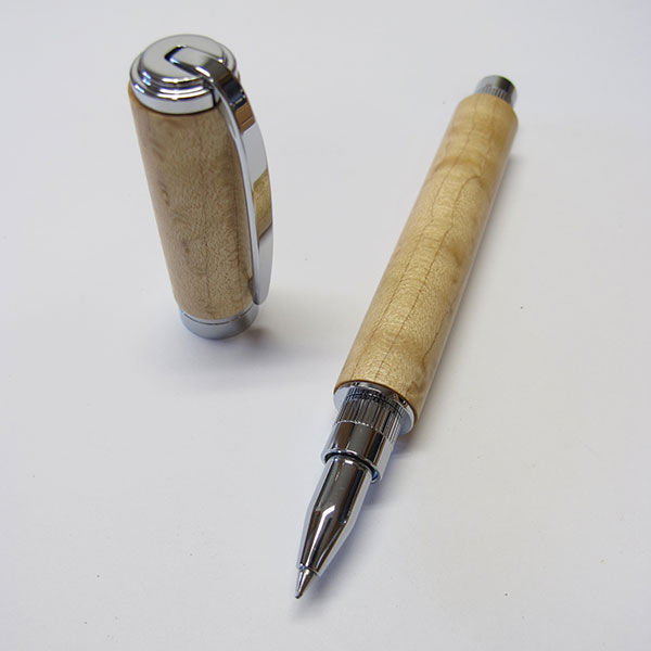 ◎ グラデュエイト (キャップ式水性ローラーボールペン) クローム