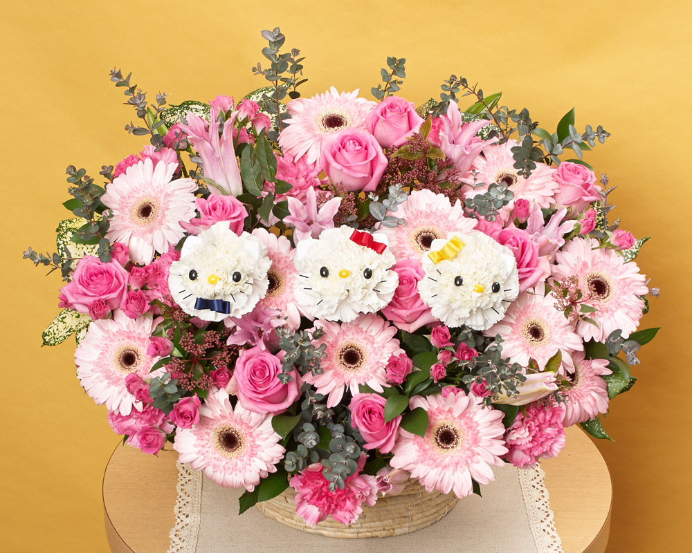 ハローキティ＆ダニエル＆ミミィアレンジ・XL／フラワーギフトお花屋さん