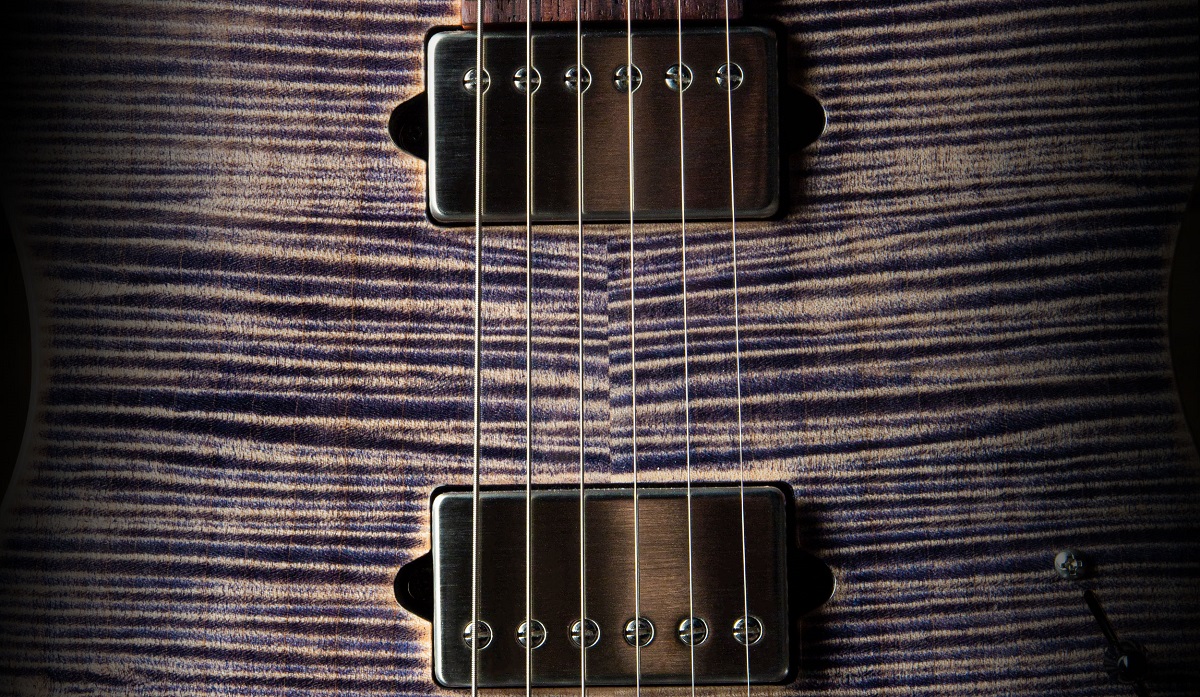 Suhr Custom | Okada-International