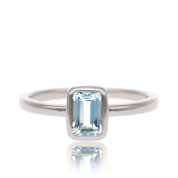 K18/Pt「アクアマリン セーラ」リング｜【オレフィーチェ】Orefice