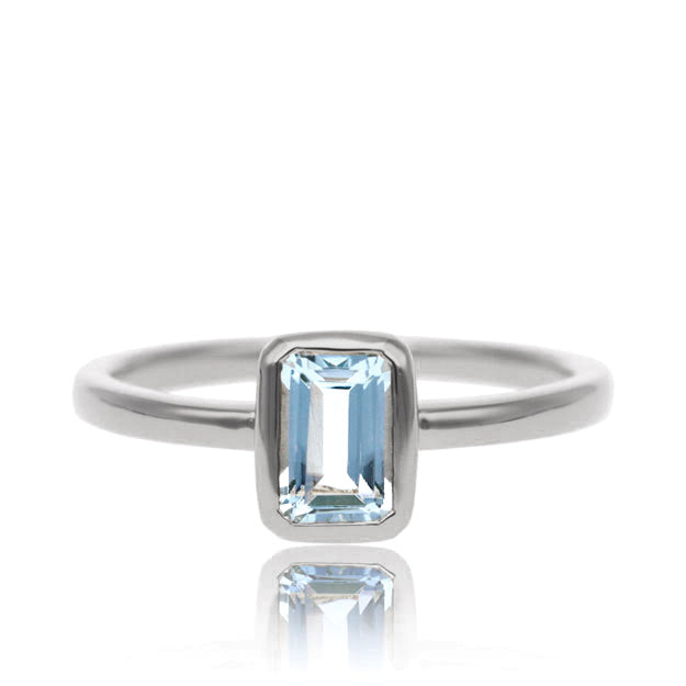 K18/Pt「アクアマリン セーラ」リング｜【オレフィーチェ】Orefice