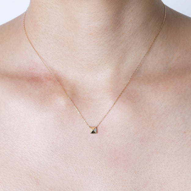 K18/Pt「ダイヤスタッズ」ネックレス｜【オレフィーチェ】Orefice