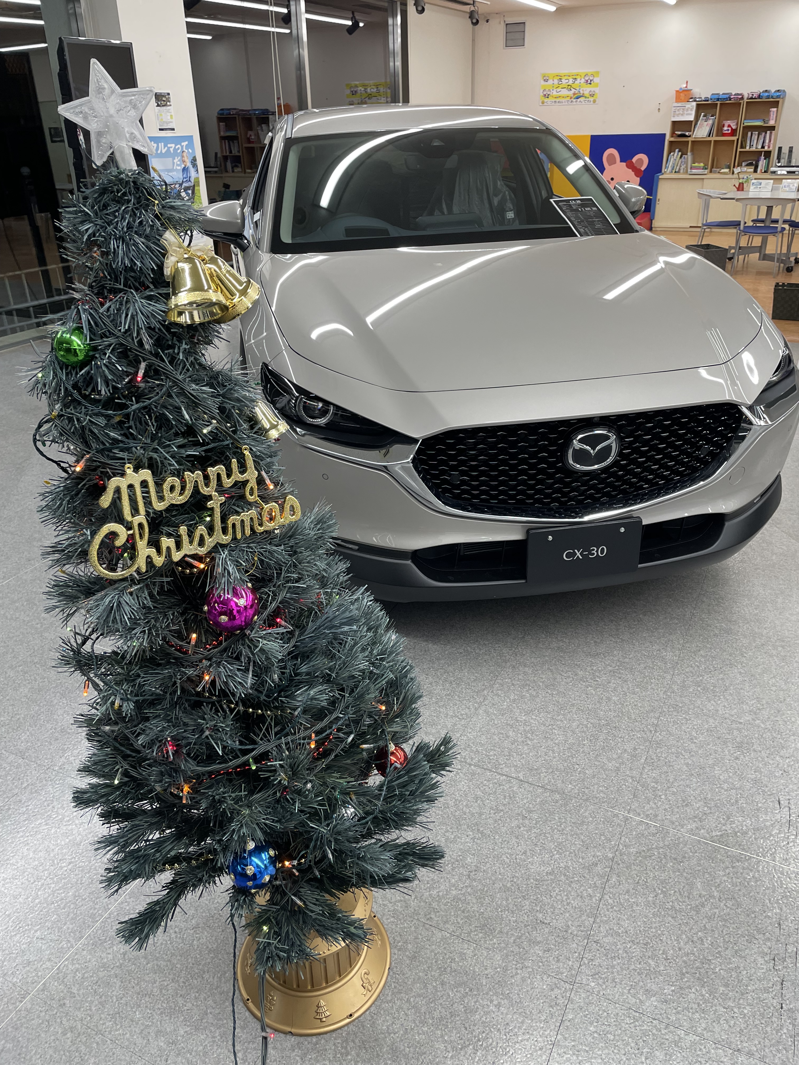 新型CX-30やってきました！！ | 大阪・関西でマツダ車のご用命は大阪