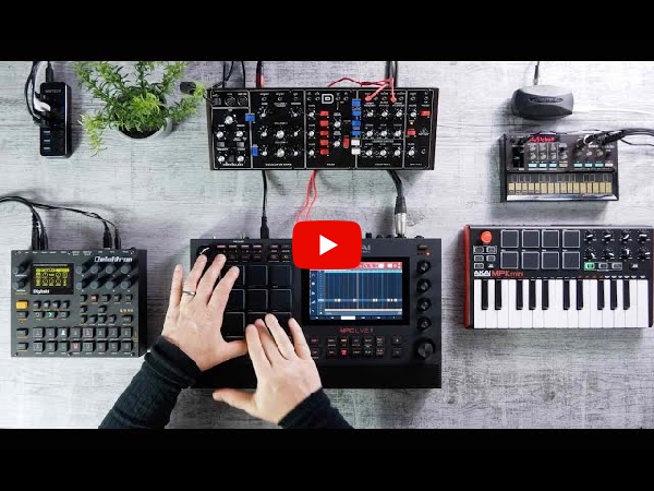 超希少！生産終了モデルが奇跡の1台のみ入荷！】AKAI Professional