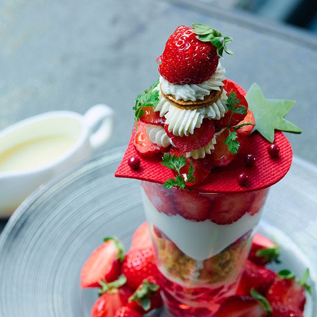 THE THOUSAND KYOTOに「RICHE RICHE いちごパルフェ」が登場。真っ赤な