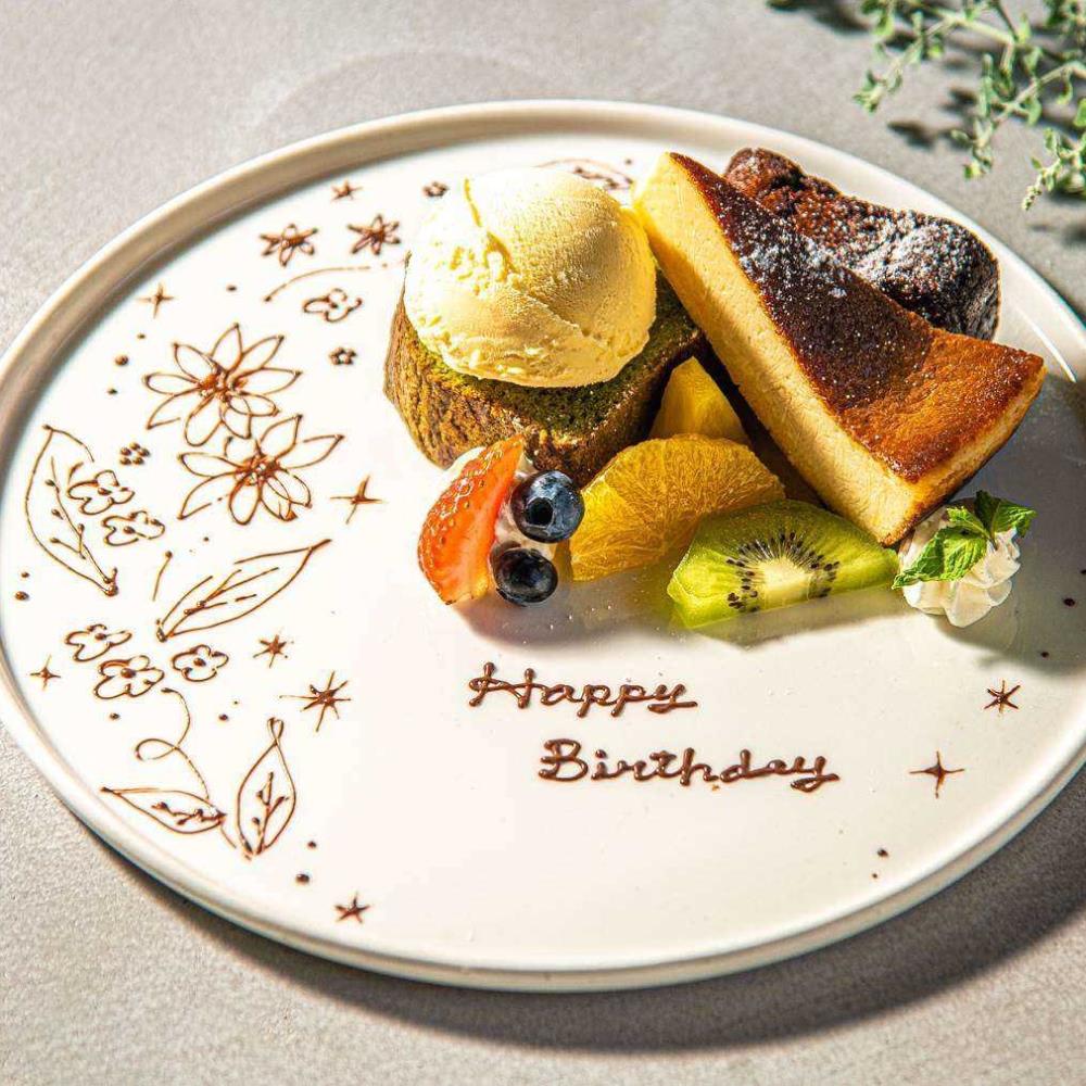 アニバーサリーコース】パスタやデザートプレートなど全8皿+乾杯