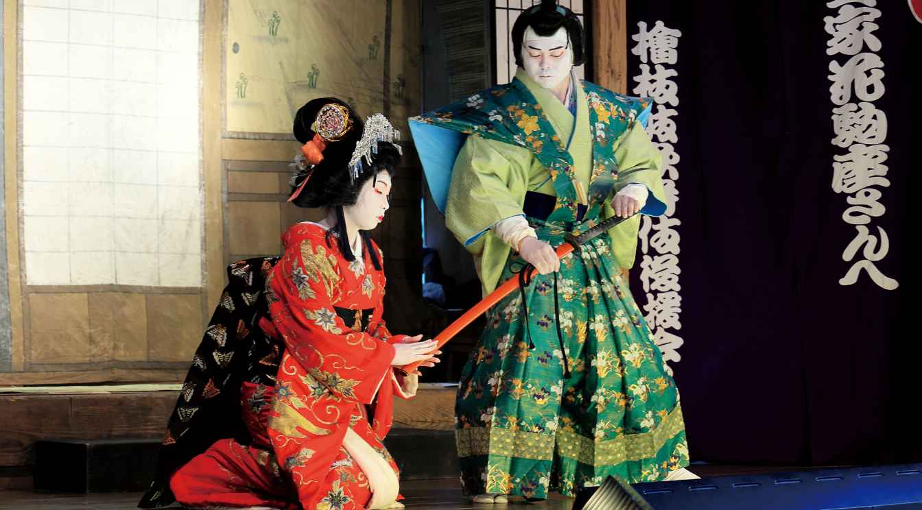 檜枝岐歌舞伎 | 尾瀬ひのえまた山旅