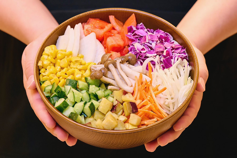 人気の「サラダボウル専門店」、兵庫・三宮の地下街にオープン | Lmaga.jp