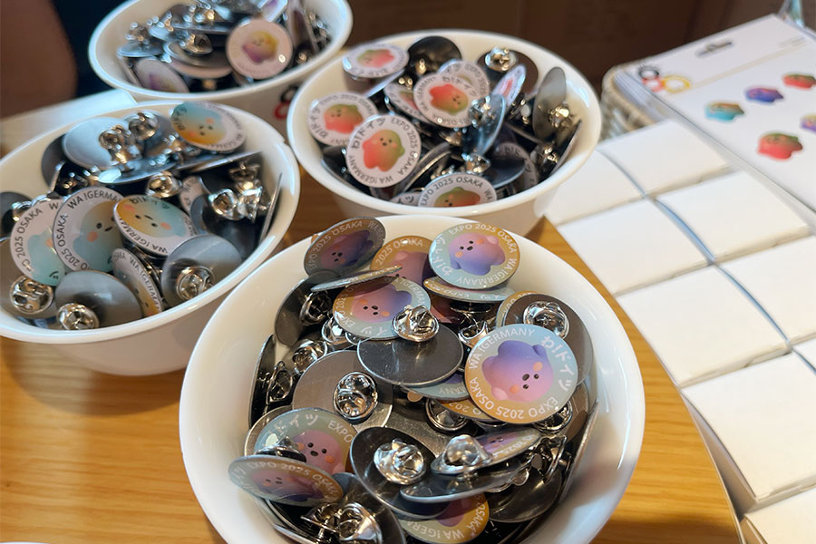 万博ドイツ館の人気キャラ「サーキュラー」が在阪決定、SNSトレンド