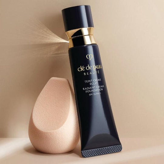 Cle De Peau Beaute ラディアント クリーム ファンデーション 21ml