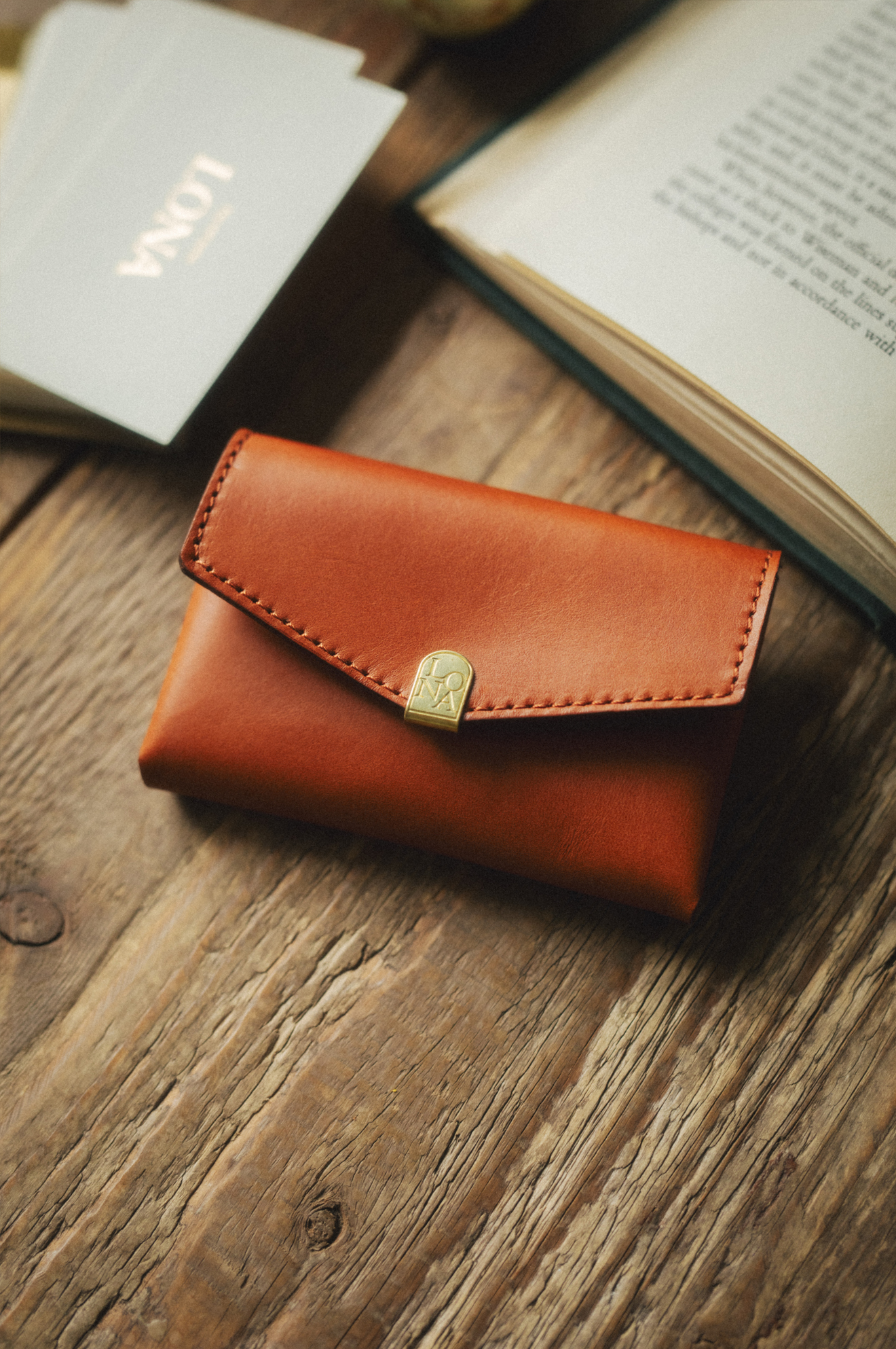 レザープロダクト・LONA(ロナ)公式通販サイト