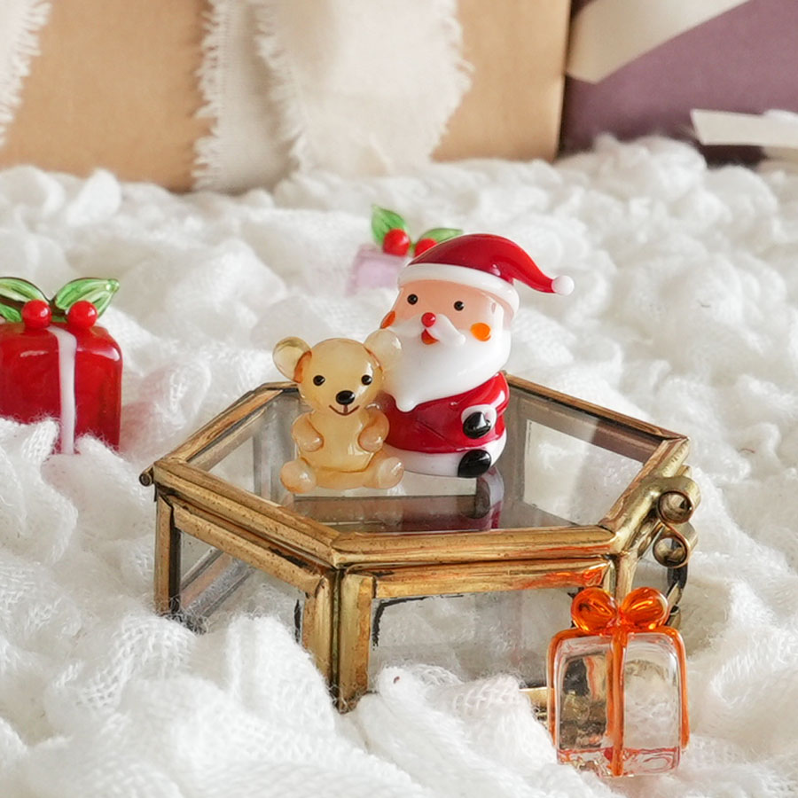 The Joy Luck Club】サンタさんベアと一緒 くまちゃん 20mm ガラス製