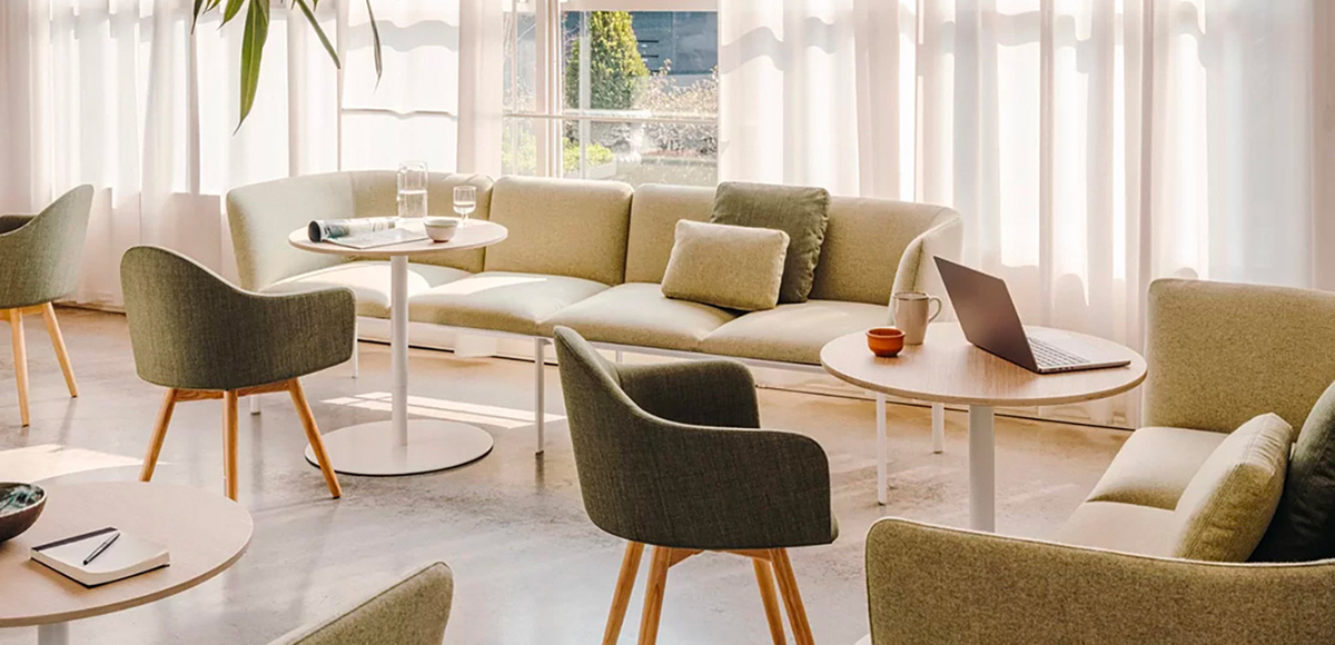 LapalmaのADD：多用途な座席システム、Francesco Rotaデザイン