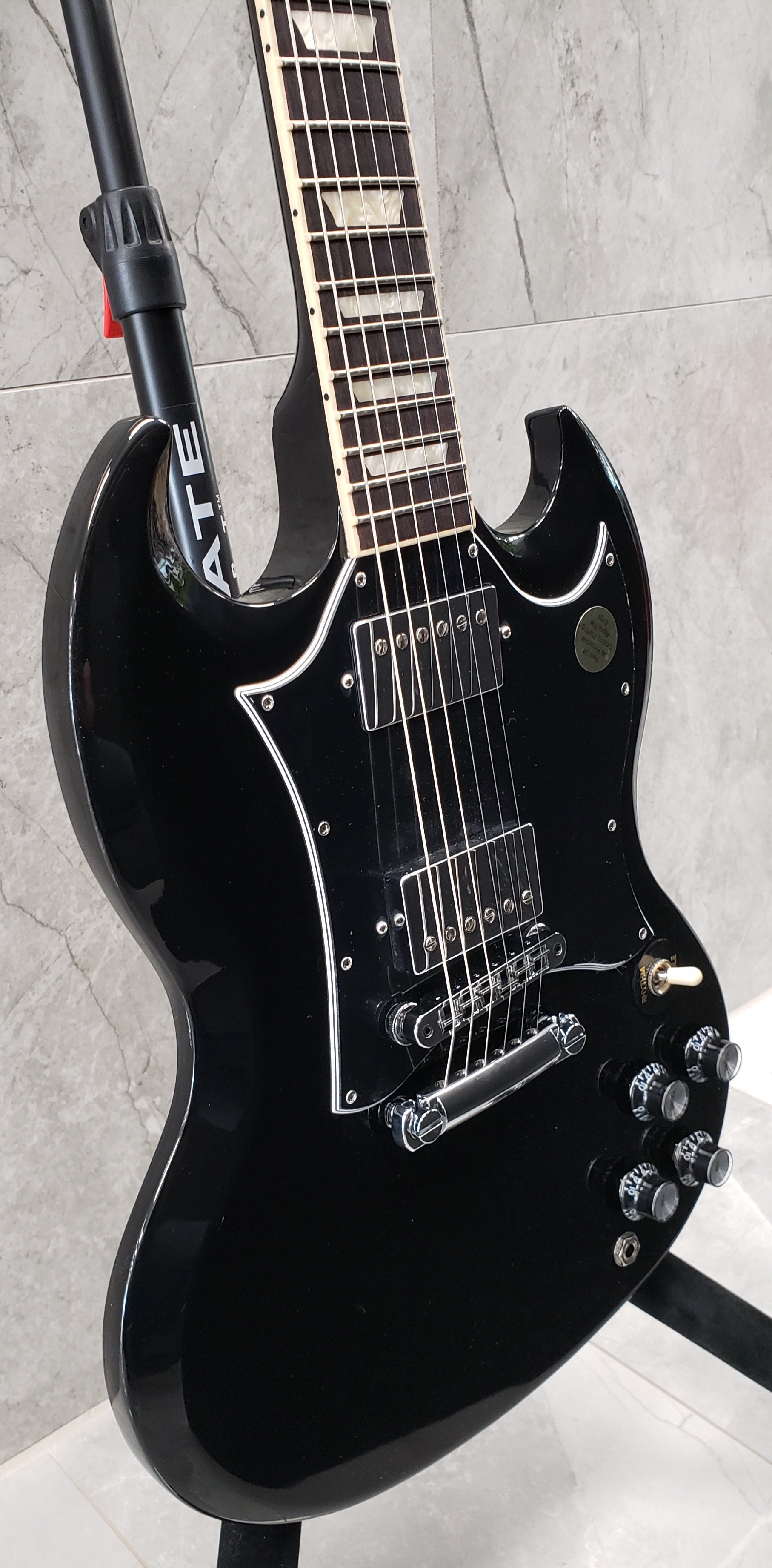 Gibson USA SG Standard SGS00EBCH Ebony — L.A. Music