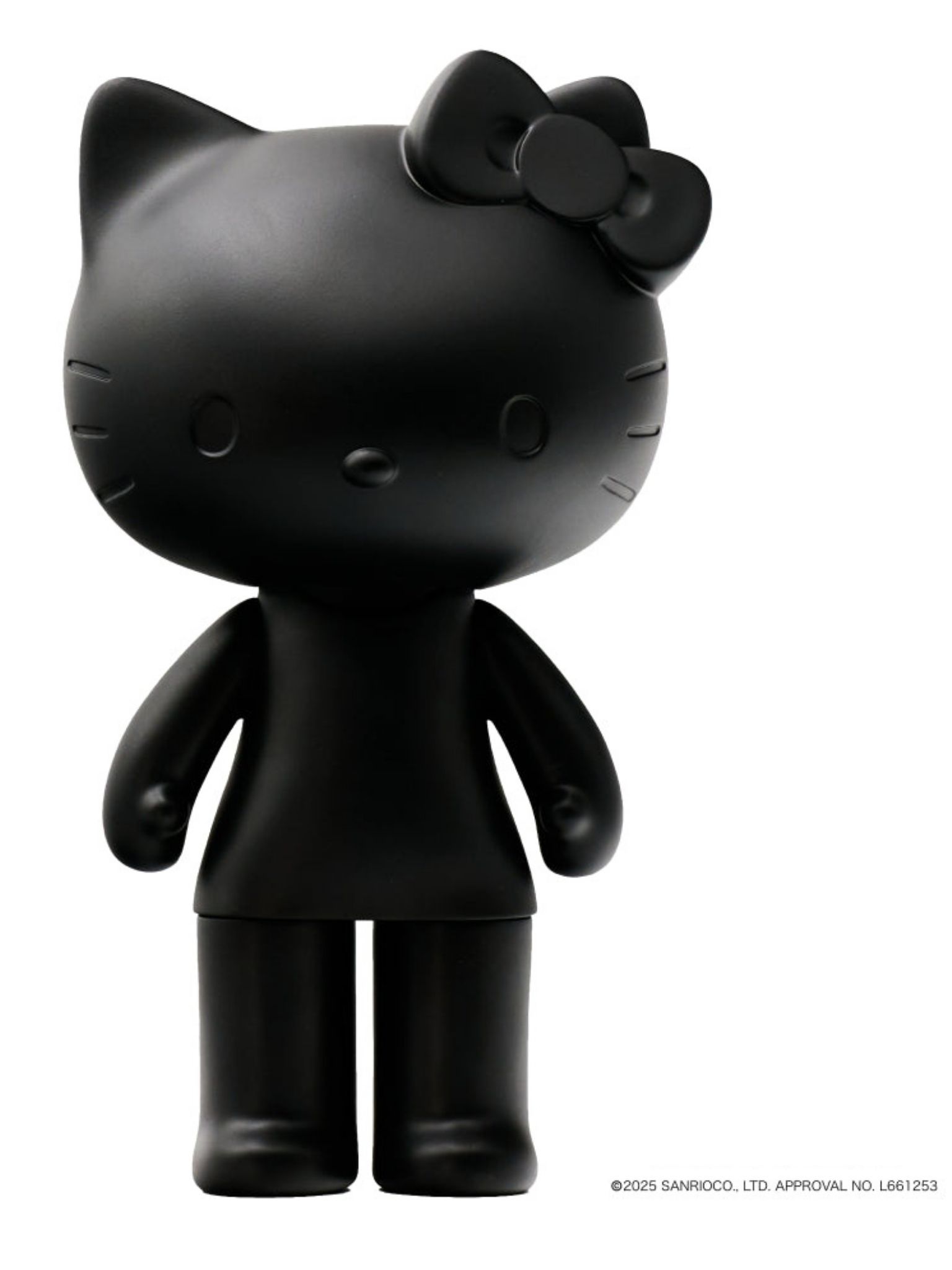 HELLO KITTY BLACK SERIES】大人が選ぶアートなハローキティフィギュア