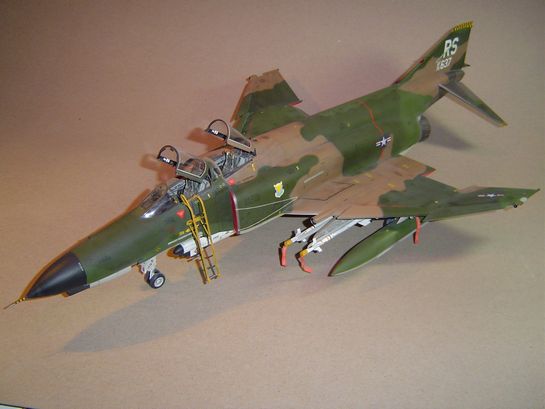 Revell/Monogram 1/32 Scale F-4E | Large Scale Planes