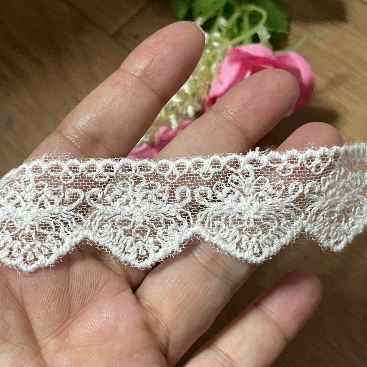 レースのお店 ななか ☆【高品質な日本製】チュールレース オフ