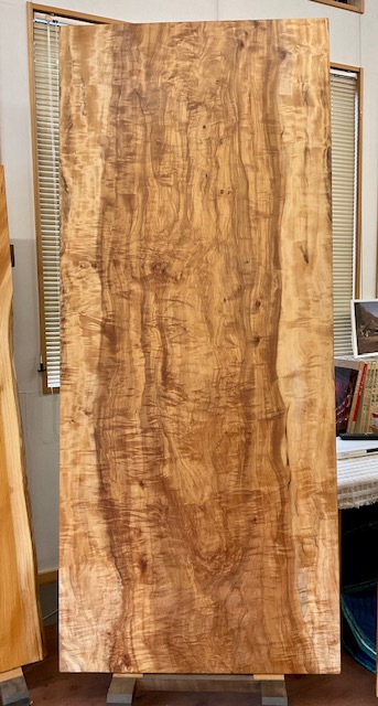 栃の一枚板天板：新着情報 | 無垢材家具と木の家づくり「きこりの店」