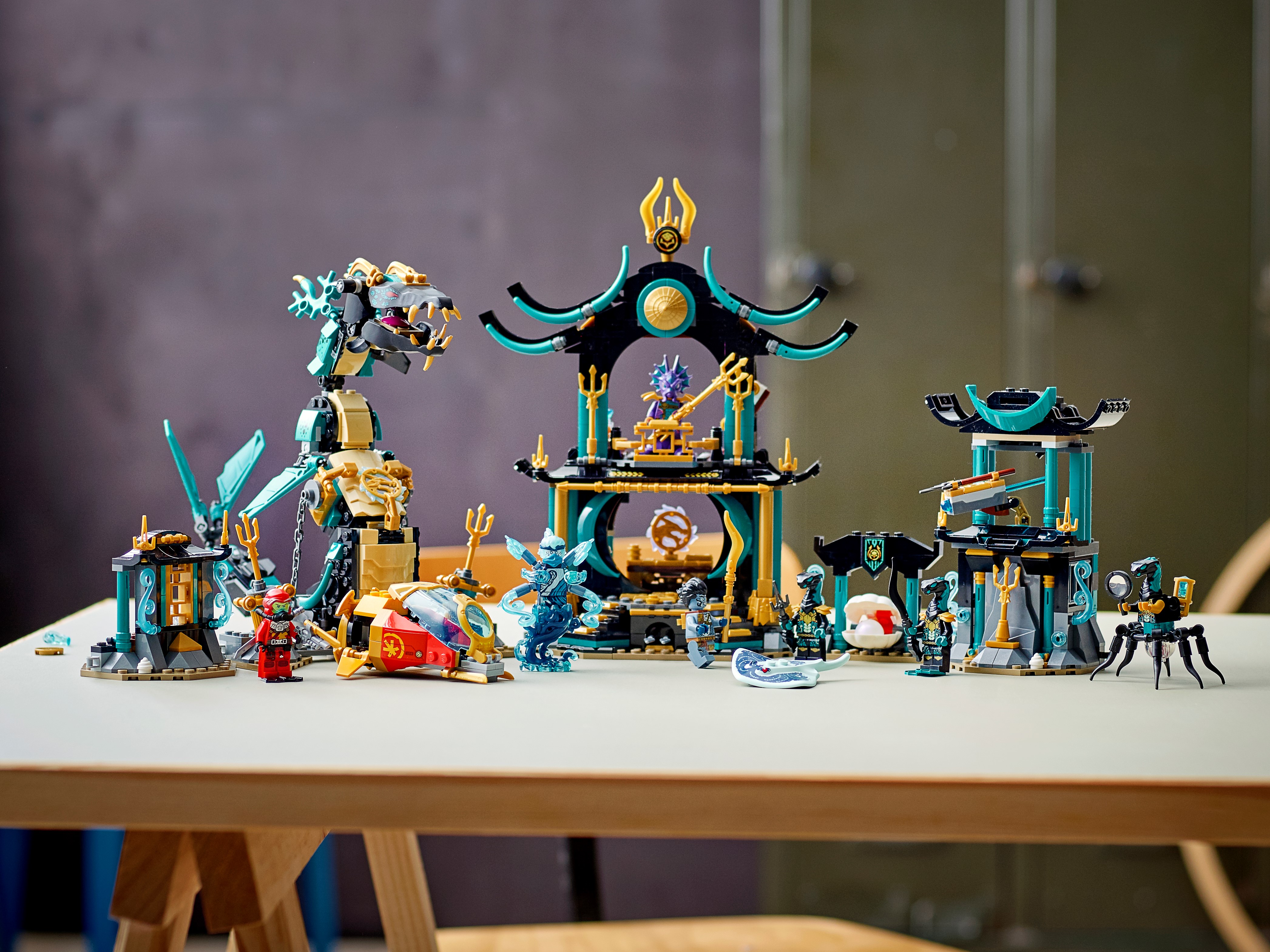 Temple of the Endless Sea 71755 | NINJAGO® | Buy online at the