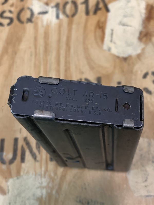 米軍実物 COLT AR-15 M16/5.56mm 20連マガジン ARMS