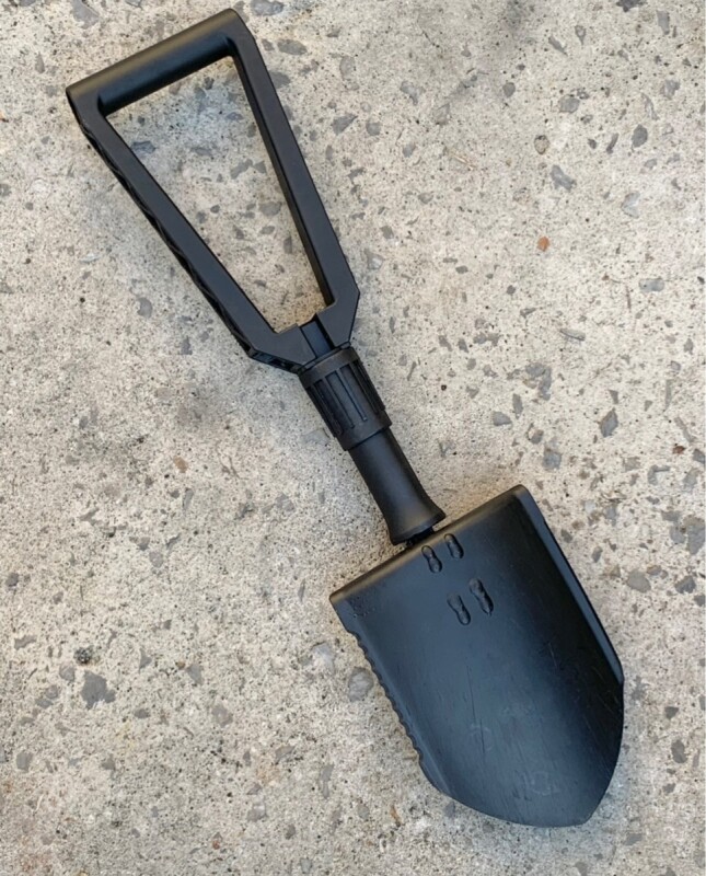米軍実物 三つ折.スコップ(ケース付き)