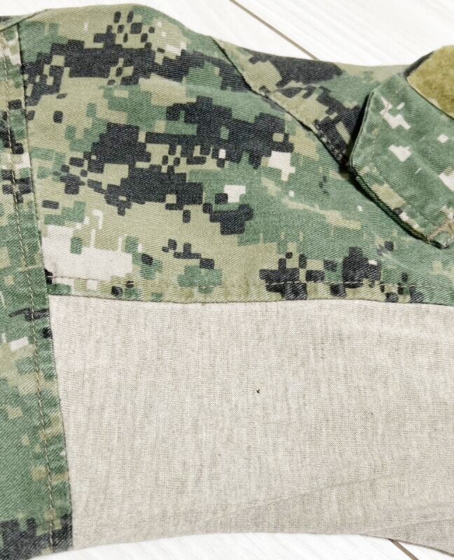 米軍実物 FROG US NAVY, AOR2 コンバットシャツ TYPEIII M-LONG CRYE