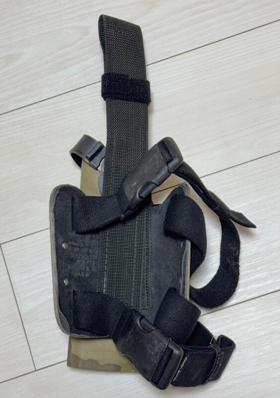 米軍実物 激レア SAFARILAND 6004 6004 - 1731 レッグホルスター M92