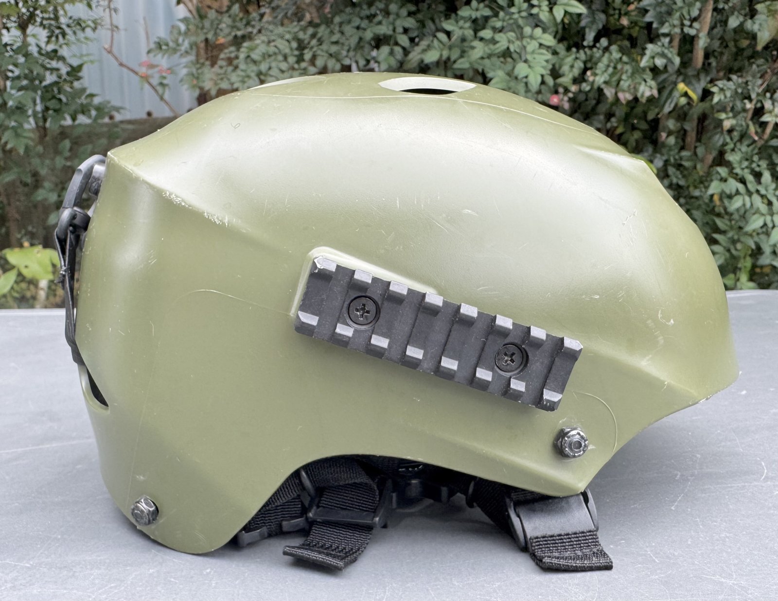 米軍実物 PT A-Bravo Bump トレーニング ヘルメット S ヘルメット