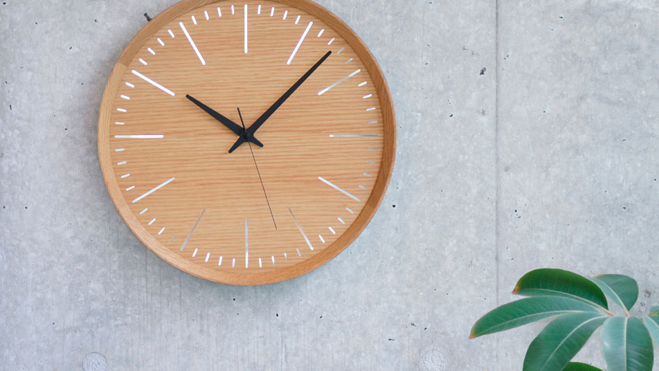 アートのように美しい 壁掛け時計の魅力 | LIVING MOTIF｜家具