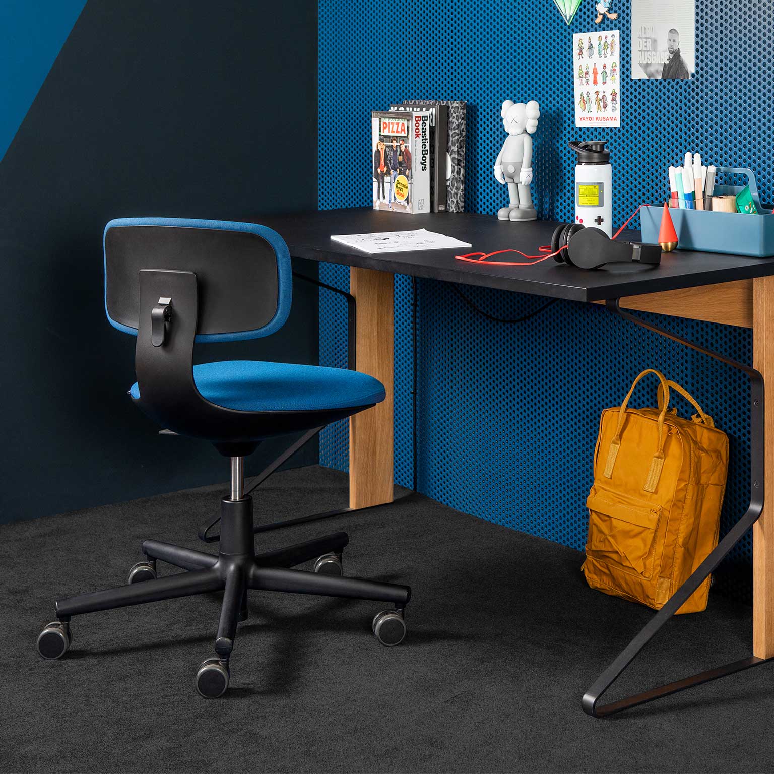 Vitra（ヴィトラ）Rookie ワークチェア | LIVING MOTIF｜家具